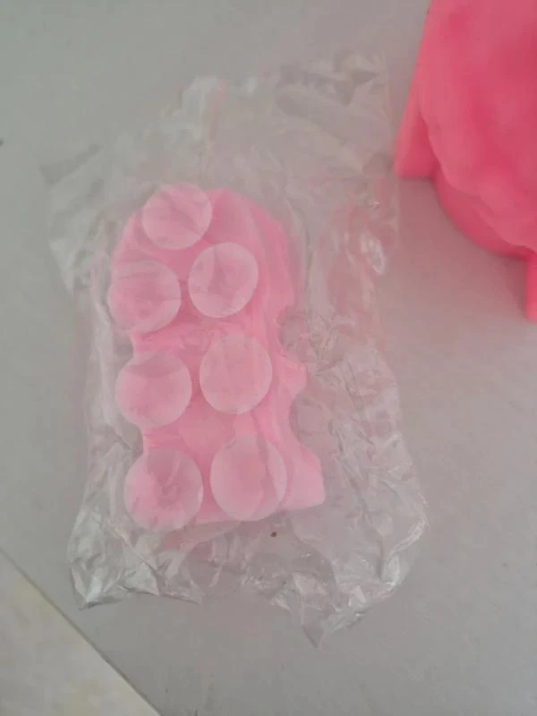 Molde de silicona rosa con diseño de flor de 10cm y soporte de teléfono con ventosa – photo 3
